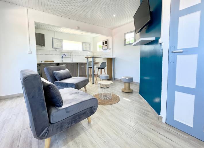 Apartamento entero, Apartamento acogedor en Case-Pilote con terraza - 65 m² in Case-Pilote, Martinica