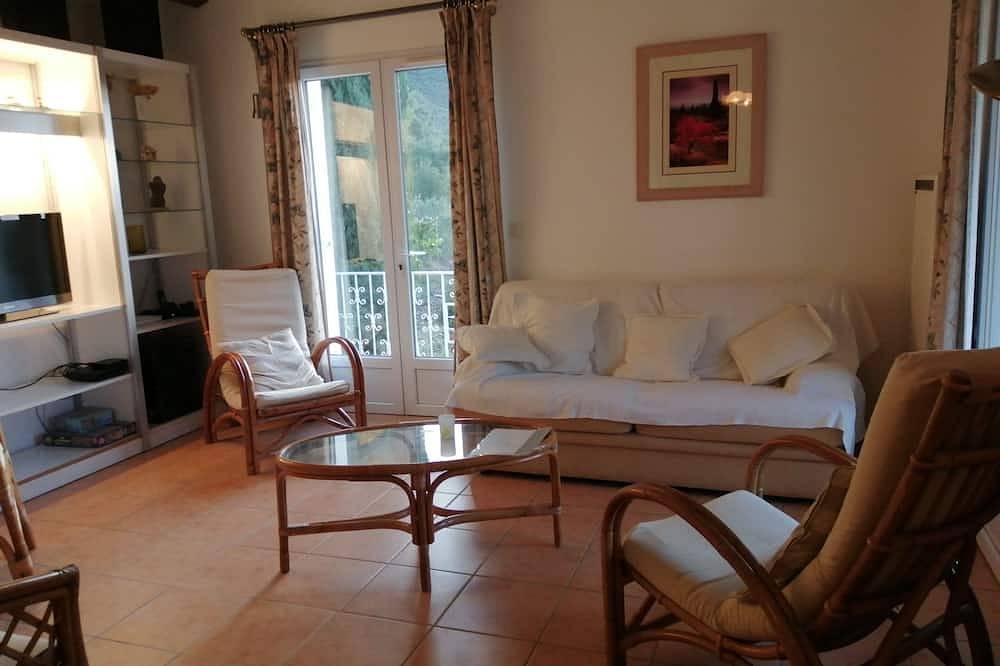 Villa Altéa: Charmante Villa Avec vue Panoramique - Roquebrun in Roquebrun, Béziers region