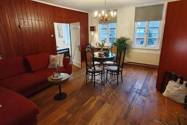 Ferienwohnung für 2 Personen, mit Garten und Pool