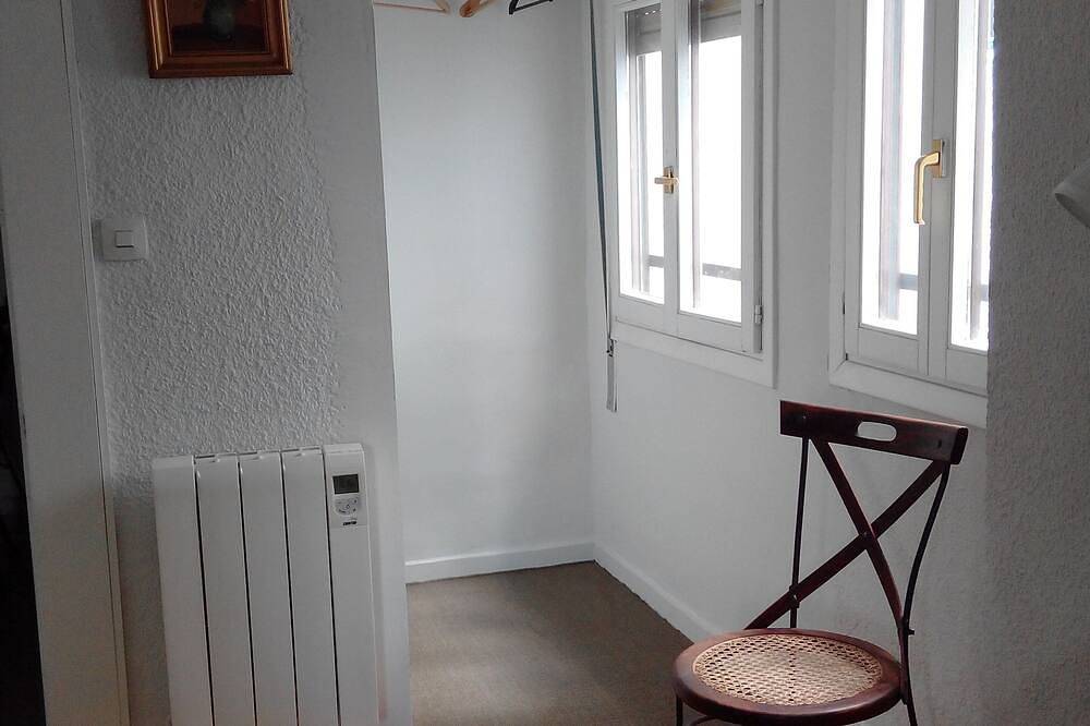 Appartamento intero, Un sapore per l'ambientazione storica spagnola in Pamplona, Provincia di Navarra