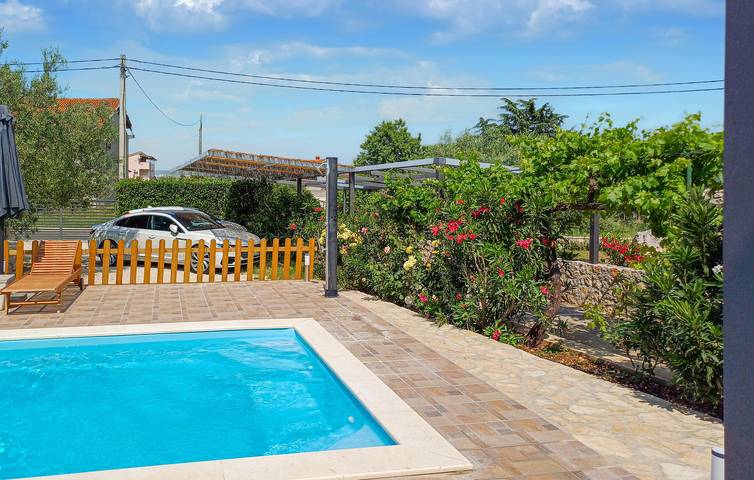 Ferienhaus für 12 Personen, mit Pool und Terrasse auf Pasman - 4