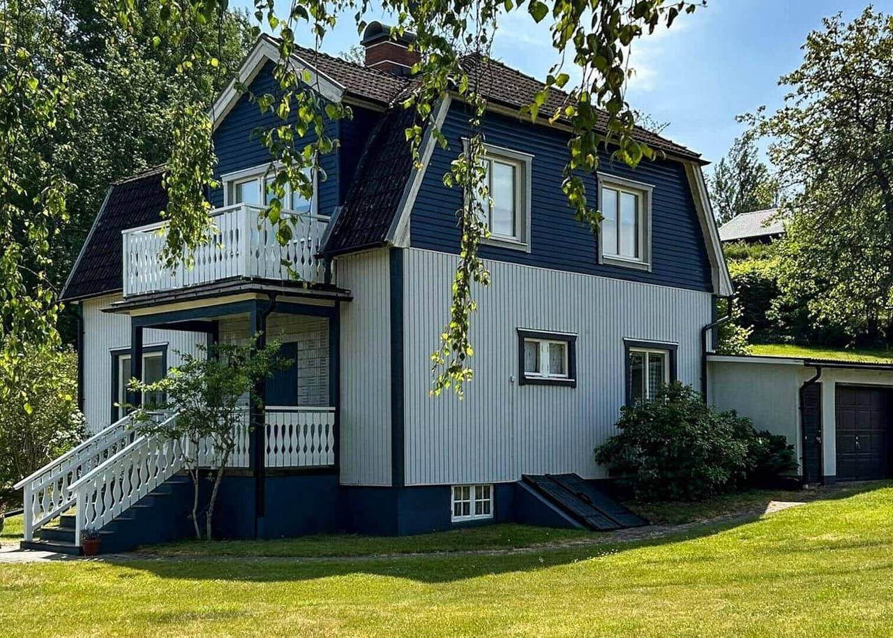 Kro883 Kosta - Stora Vägen 35 in Kronoberg