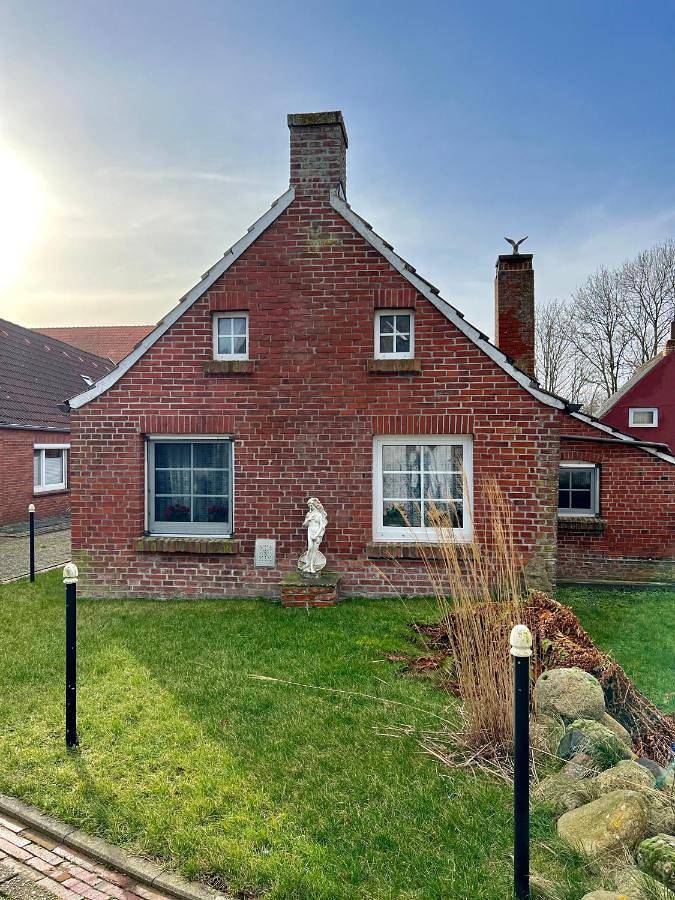 Ferienhaus für 4 Personen, mit Whirlpool und Terrasse sowie Garten und Ausblick in Loquard - 3