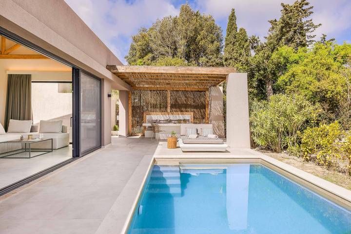 Villa für 2 Personen, mit Terrasse und Pool in Kefalonia