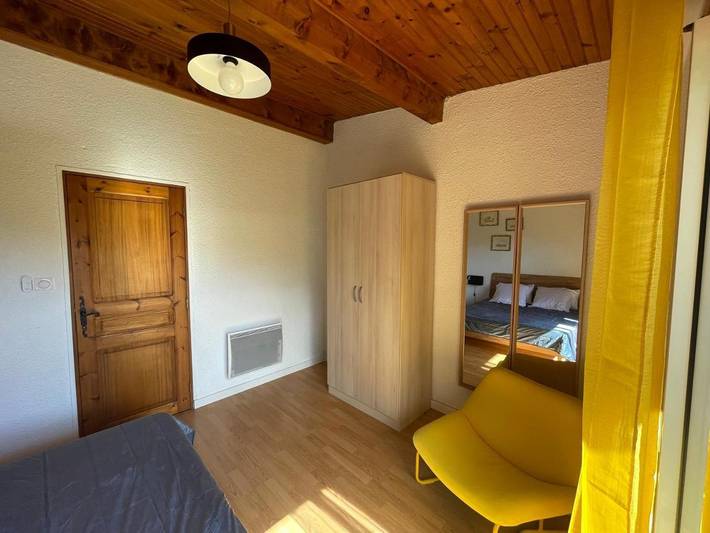 Location de vacances pour 5 personnes, avec Balcon et Terrasse ainsi que Piscine et Vue à Embrun - 3