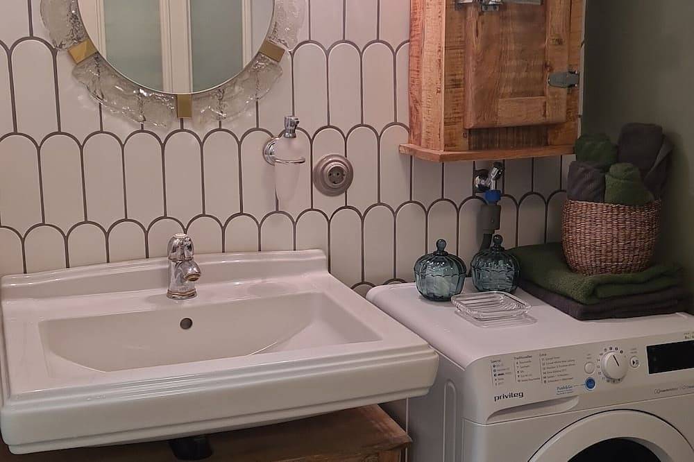 Ganze Wohnung, Neu renovierte Altstadt Wohnung in Landsberg am Lech, Romantische Straße