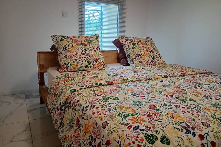 Ganze Wohnung, Oustal del Béal, a cozy apartment just a stone's throw from the Place des Couverts in Mirepoix in Mirepoix, Ariège