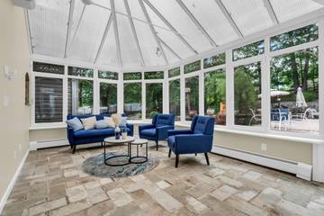 Vacation Rental for 16 Guests in Rockland County, Picture 4