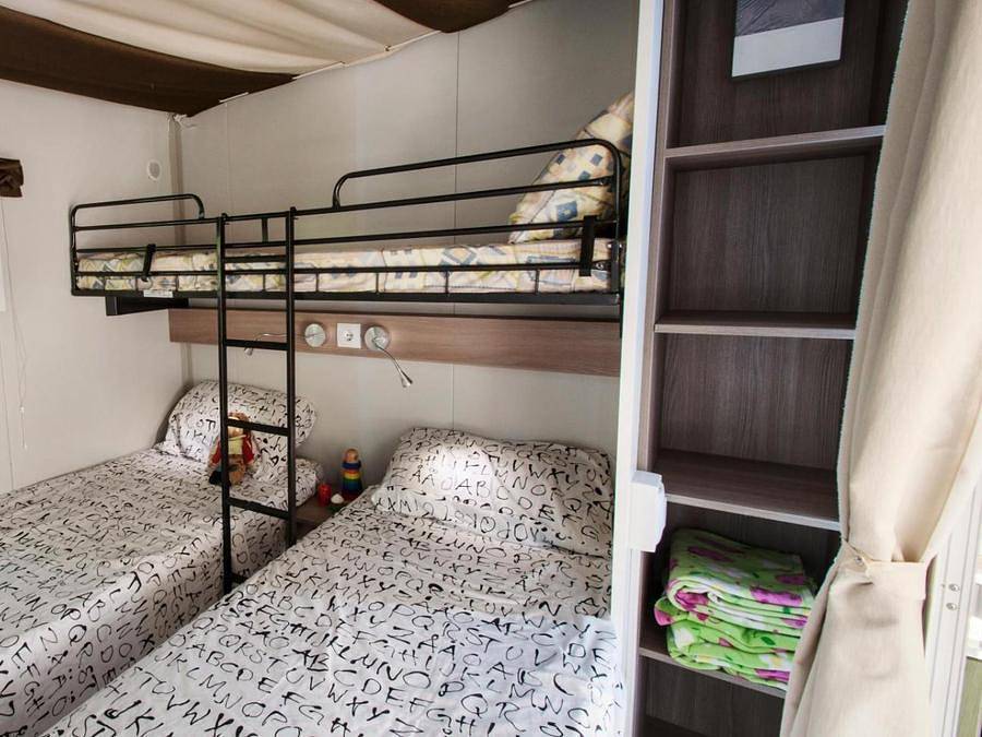 Weekend Glamping Resort - Mobilheim 5 personen - Cleveres Häuschen in San Felice del Benaco, Gardasee-Berge