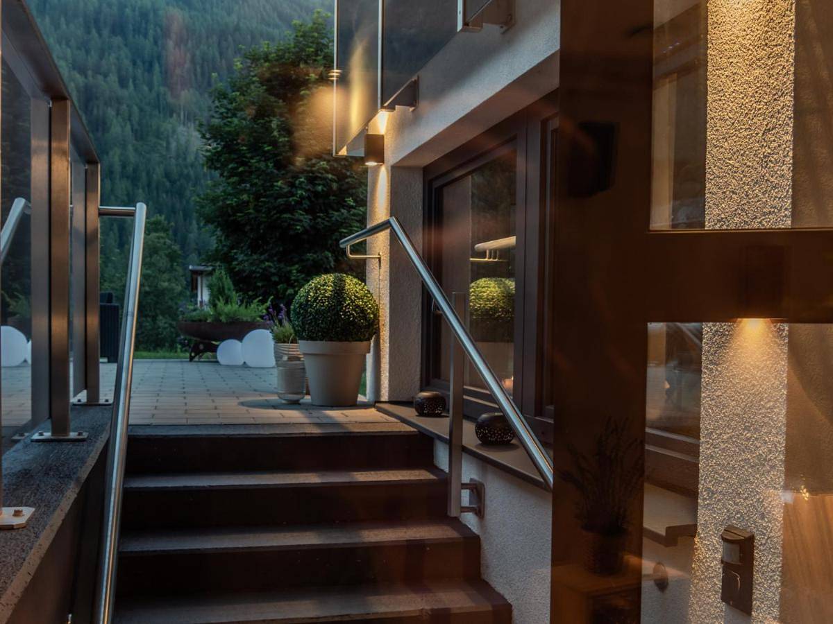 Double Room with Balcony in Sankt Jakob in Defereggen, Bezirk Lienz
