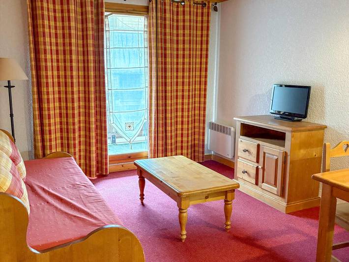 Chalet pour 4 personnes, avec piscine et terrasse, animaux acceptés à Notre-Dame-de-Bellecombe
