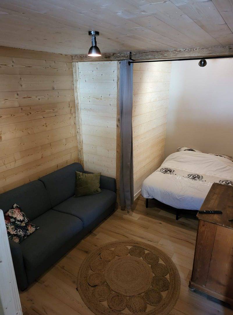Gîte pour 10 personnes avec terrasse in Mouthe-Lac et Mont d’Or, Parc naturel régional du Haut-Jura
