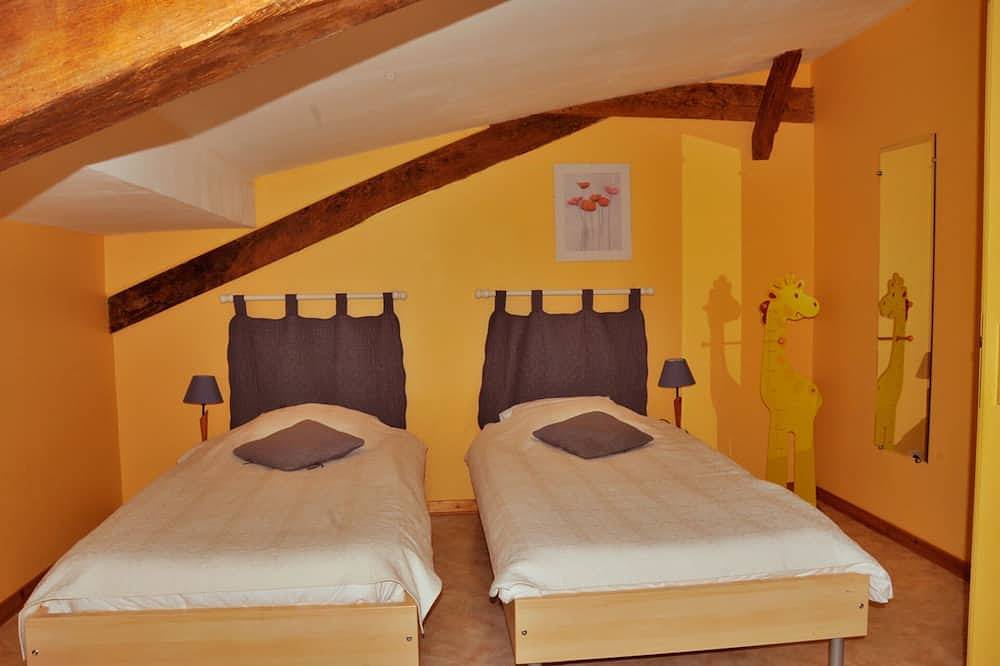 La Mésange - Gîte 5 personnes avec piscine couverte et chauffée in Saint-Hilaire-la-Forêt, Vendée
