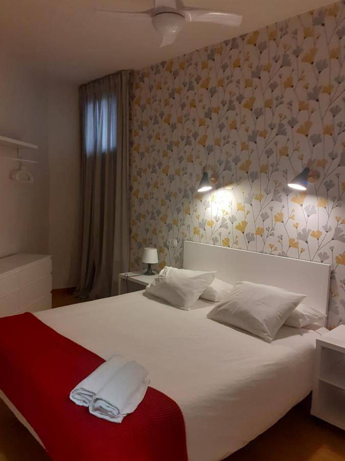 Appartement entier, 5-Bedroom Apartment with Balcony in Tudela, Province de Navarra