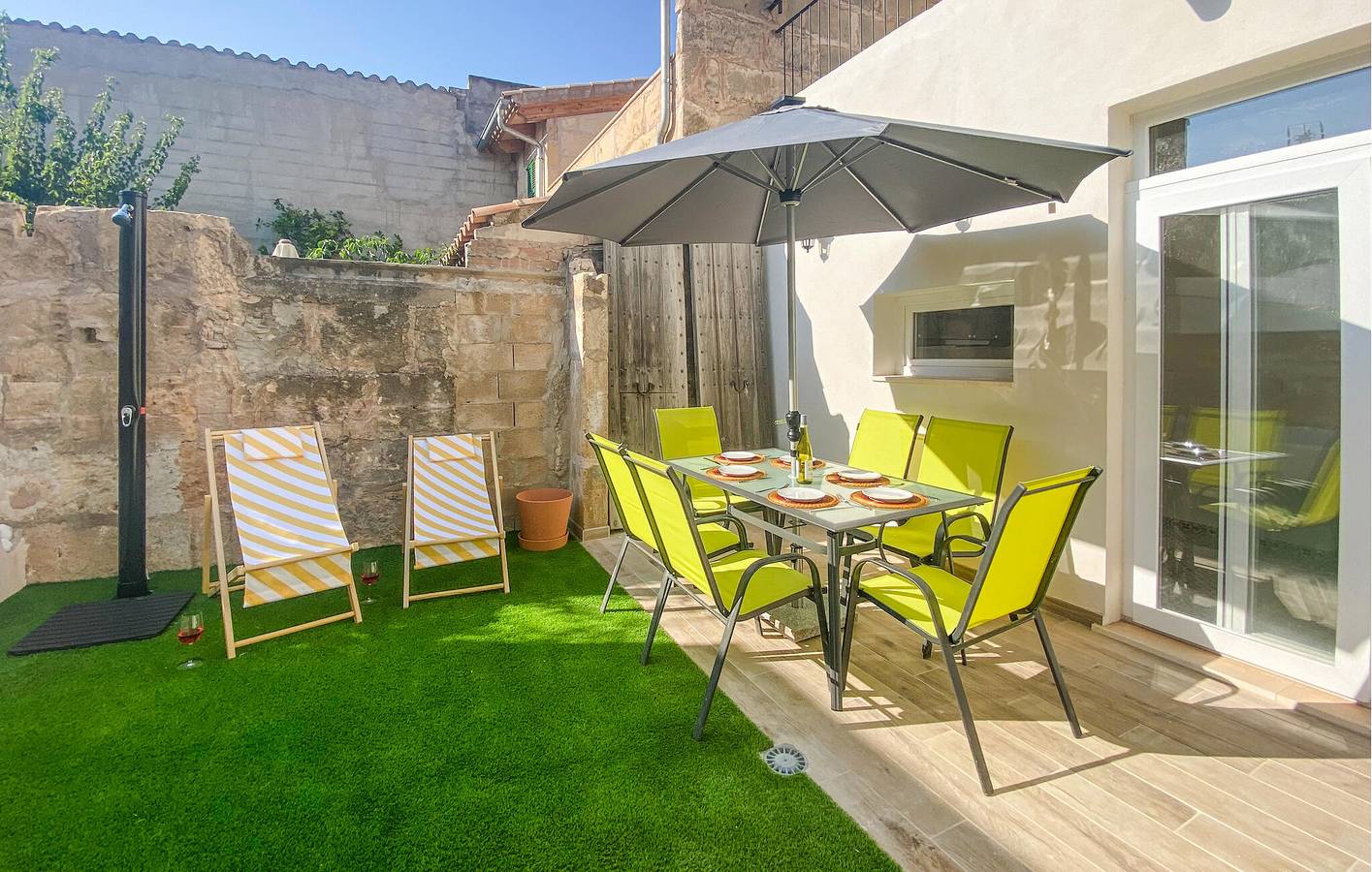 Appartement moderne 1 chambre avec piscine et cuisine, à quelques pas des restaurants locaux in Petra, Majorque l'intérieur des terres