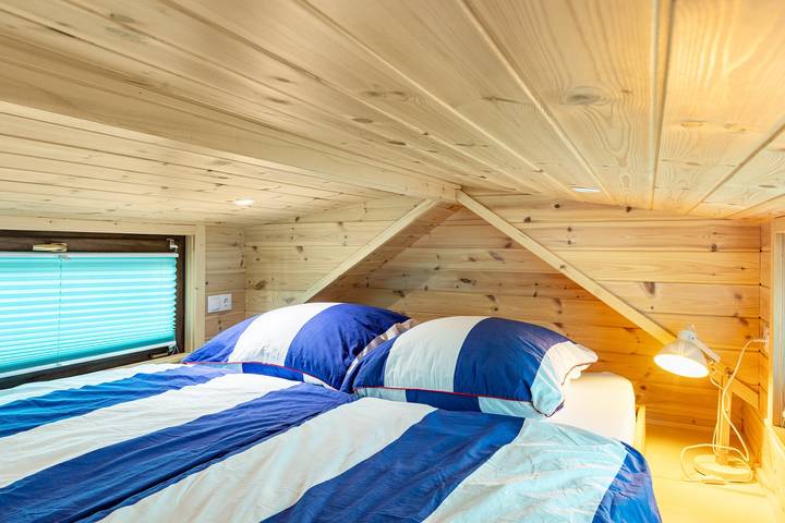 Hel ferielejlighed, Tiny Home 'Evita' with Private Garden, Wi-Fi and Air Conditioning in Kloster Lehnin (kommune), Kloster Lehnin