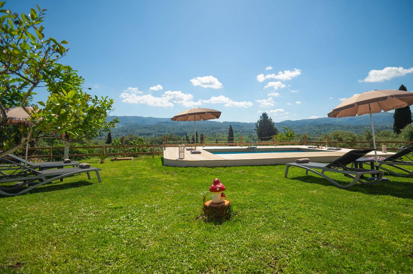 Vakantiehuis voor 7 personen met tuin in Agrafi, Corfu