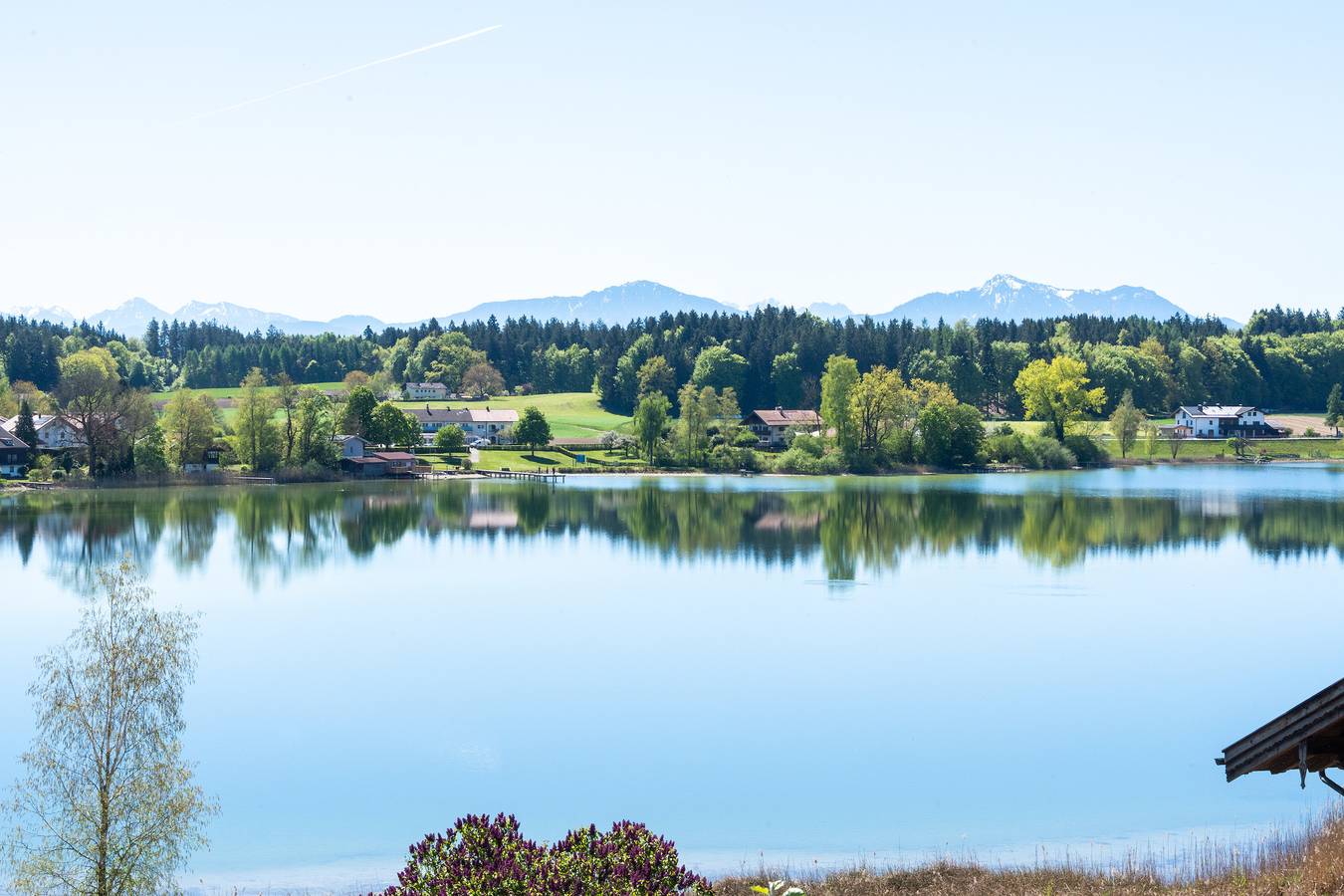 Ganze Ferienwohnung, Ferienwohnung Aribo - Ferienwohnung 48qm mit Bergblick und Seeblick vom Balkon in Seeon, Seebruck