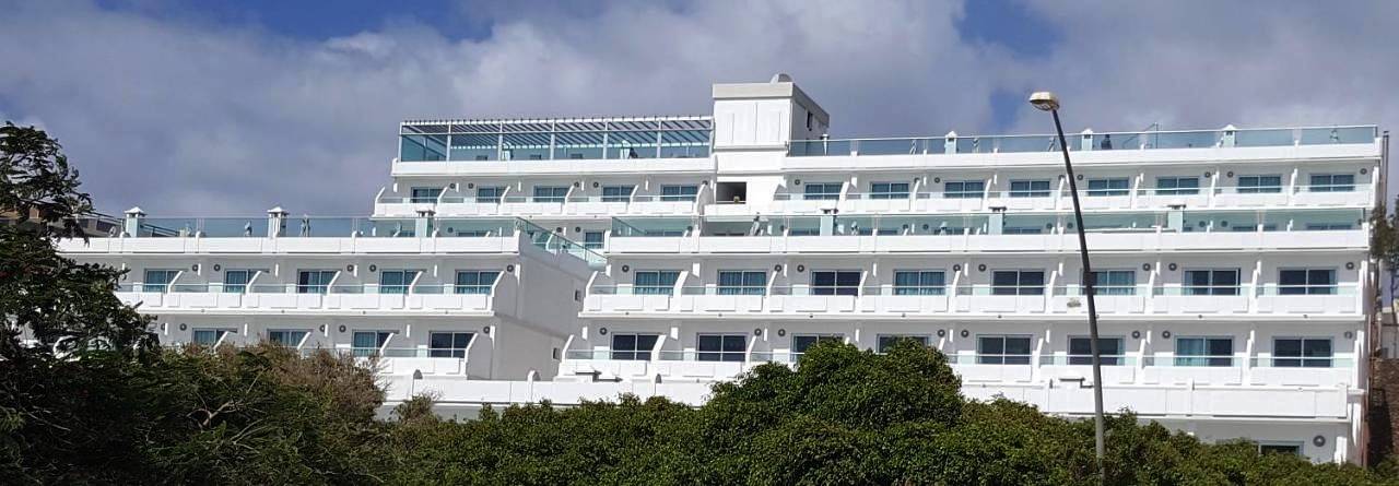Hôtel pour 10 personnes, avec piscine et terrasse