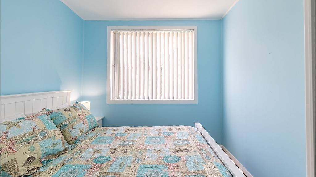 Golden Sands 2 Short Street, Air Con, Wifi, Beach View in Fingal Bay, Hunter Valley