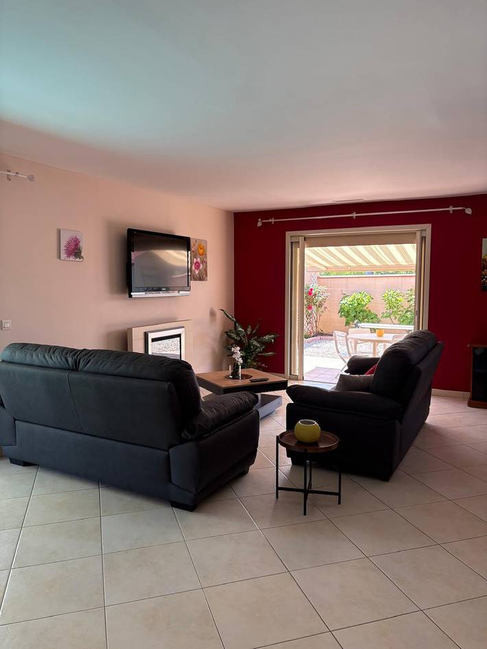 Villa pour 8 personnes, avec terrasse et jardin à Saint-Cyprien - 4