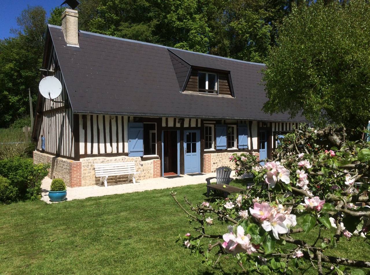 Jolie longère normande, à 10 km d'Étretat in Écrainville, Région du Havre