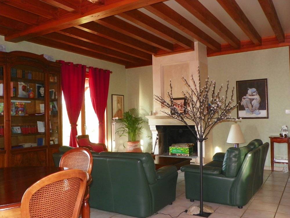 Croix Blanche - Chambre 3 in Cellieu, Loire