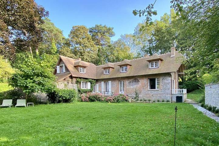 Location de vacances pour 6 personnes, avec jardin et terrasse dans Plage du Petit Ailly