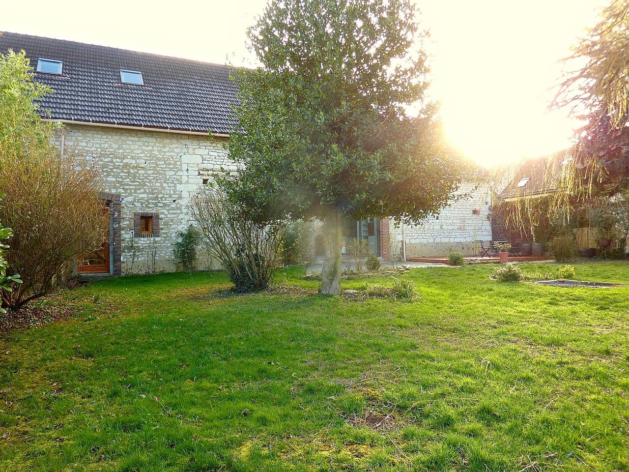The Green Guest House in Montholon, Région d'Auxerre