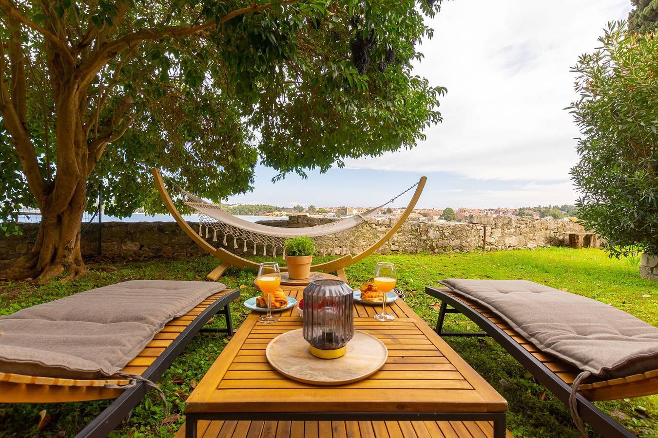 Apartamento entero, Exclusive Seafront Bacchus Apartment
 in Poreč, Grad Poreč