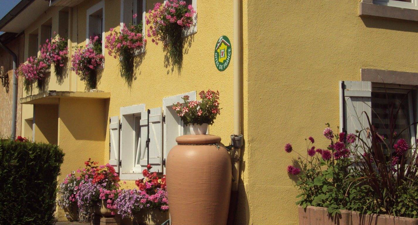 Les Gîtes de la Bergeraine (Gîte Violet) in Autrechêne, Territoire de Belfort
