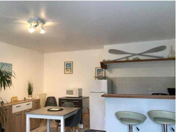 Location de vacances pour 3 personnes, avec jardin dans Courlay Sur Mer - 3