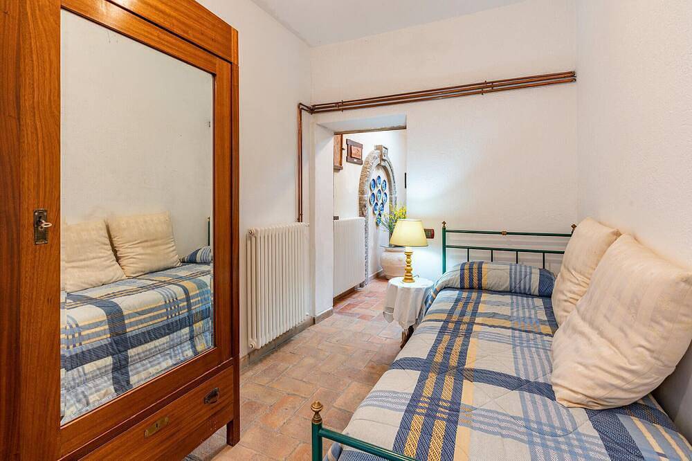 Awesome home in Seggiano Gr in Seggiano, Grosseto Provinsen