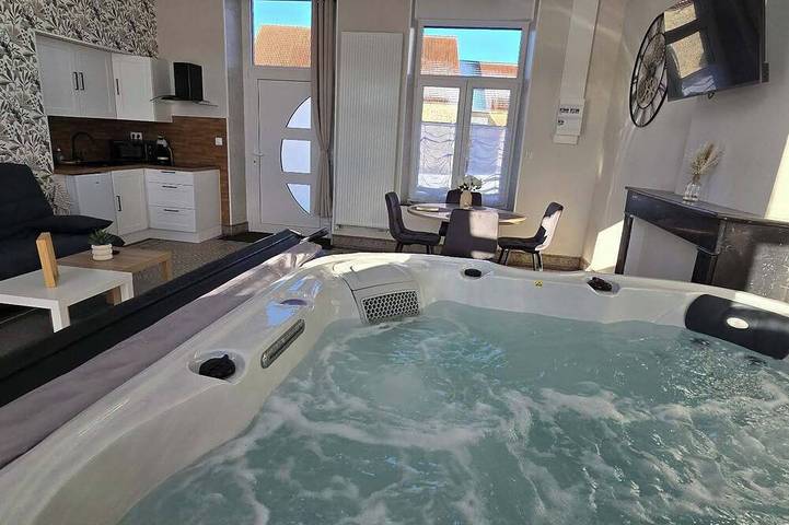 Maison de vacances pour 4 personnes, avec Jacuzzi et Jardin