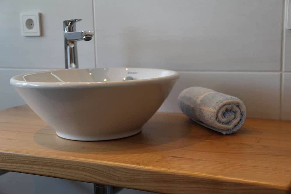 Ganze Wohnung, Ferienwohnung Vogelsang, Neu gebaute **** Sterne Komfort - Fewo mit Balkon in Birkendorf (Ühlingen-Birkendorf), Ühlingen-Birkendorf