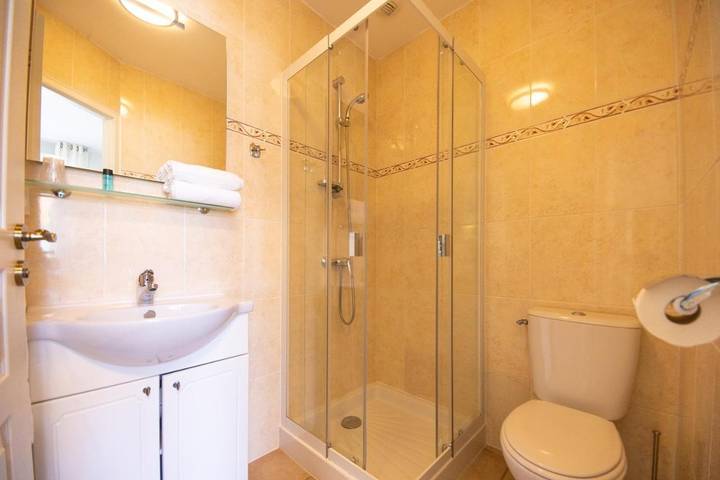 Hôtel pour 2 personnes, avec jardin et terrasse, animaux acceptés à Le Verdon-sur-Mer - 4