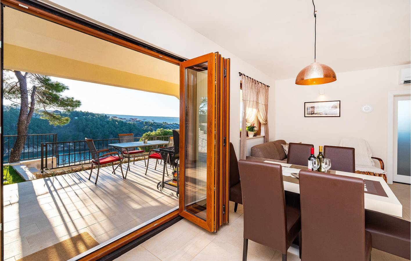 Vakantiehuis voor 5 personen met tuin in Posedarje, Zadar