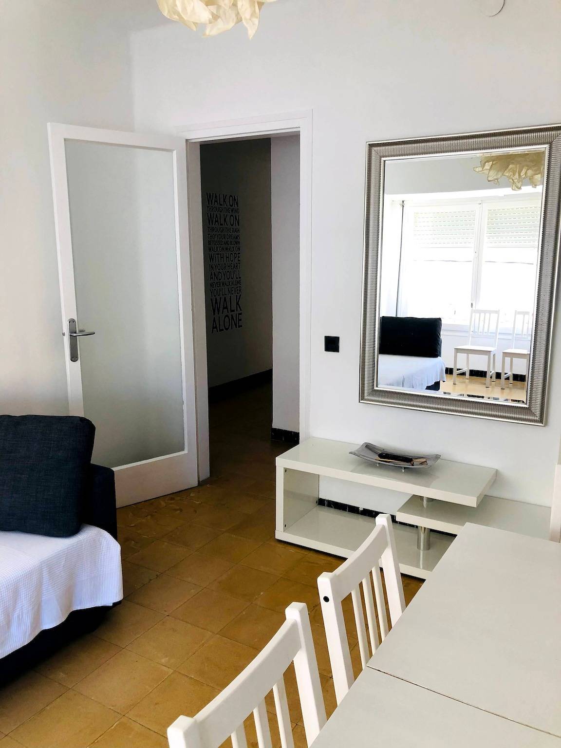 Sunandbed Cambrils – Spacious House in the Heart of Cambrils, Steps from the Beach in Cambrils, Costa Dorada