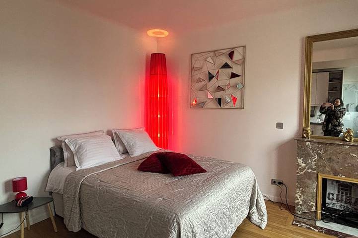 Ganze Wohnung, Ideal pied-à-terre at the gateway to La Défense and the center of Paris in Neuilly-sur-Seine, Hauts-de-Seine