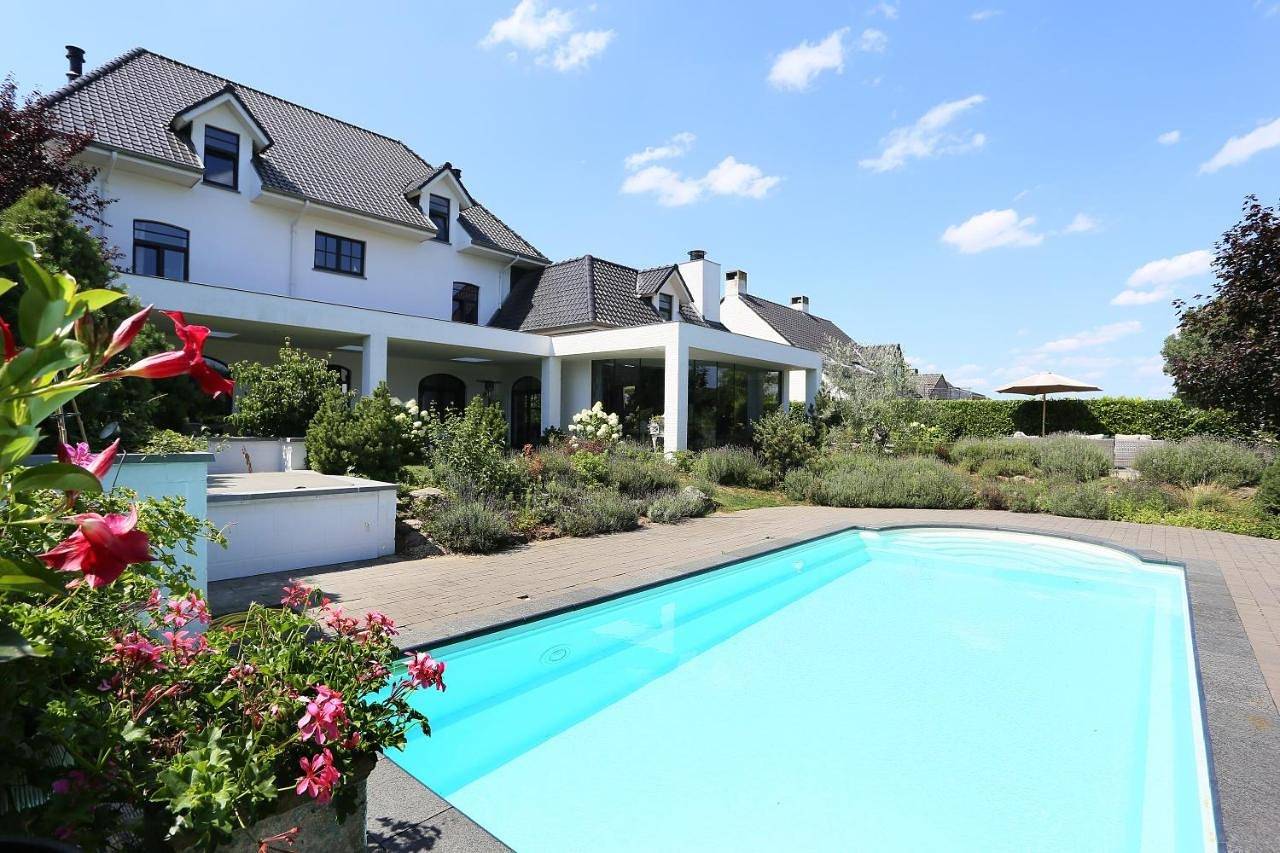 A Bascule Bed and Breakfast Maastricht in Kanne, Riemst