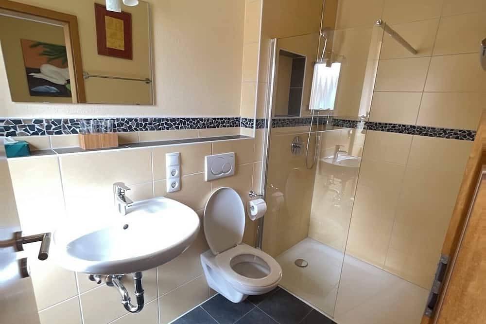 Gemütliche Pension in der Nähe von Bamberg, direkt am Main! in Kemmern, Oberfranken