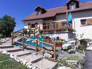Gîte pour 6 personnes, avec jardin à Prénovel