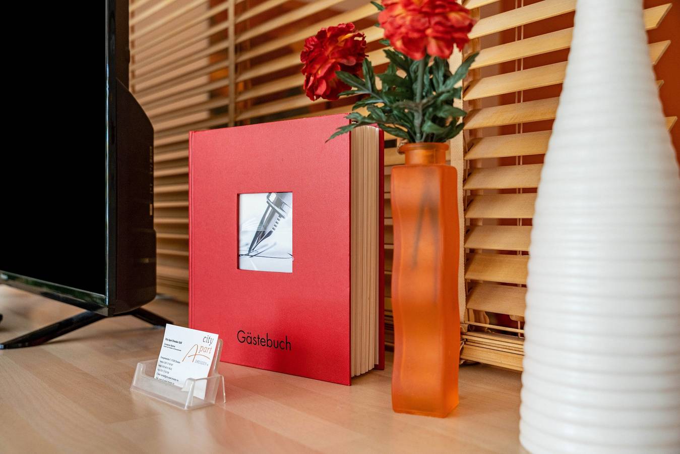 Entire apartment, Holiday Apartment 'City Apart Dresden - 2' with Wi-Fi in Dresden-Neustadt, Dresden