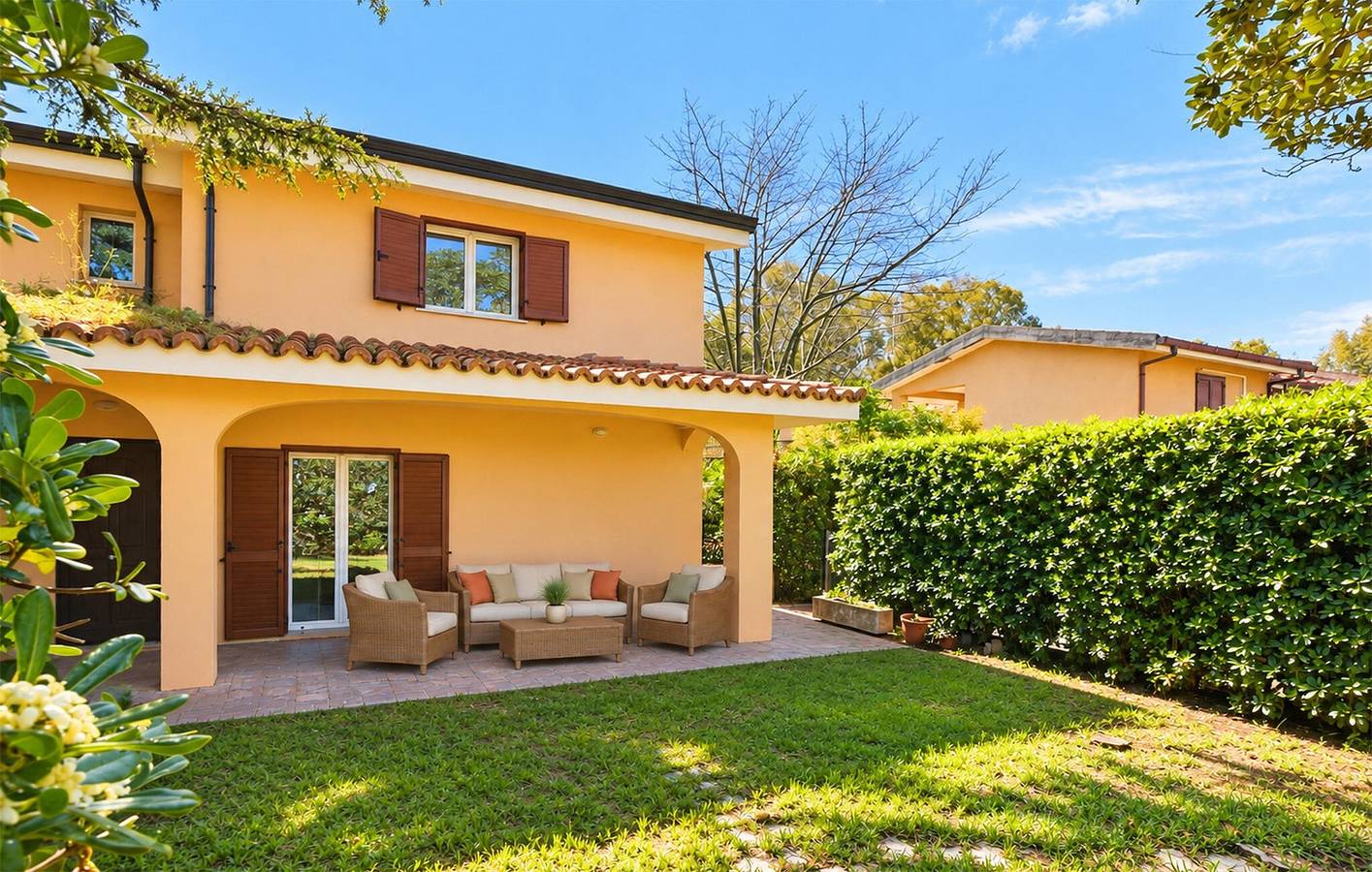 Charmant appartement avec vue sur la mer, terrasse et jardin, à 300 m de la plage in Famille Borgia, Province de Catanzaro