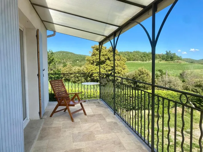 Casa de vacaciones para 4 personas, con vistas además de jardín y balcón - 1