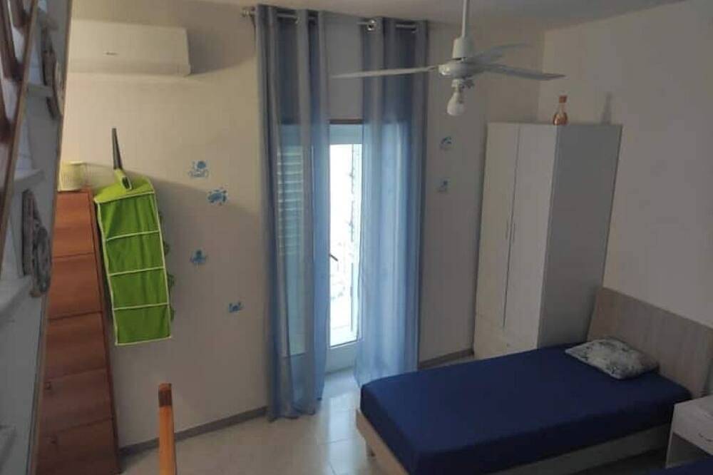 Casa in centro storico con terrazzo vista mare in Vieste, Gargano