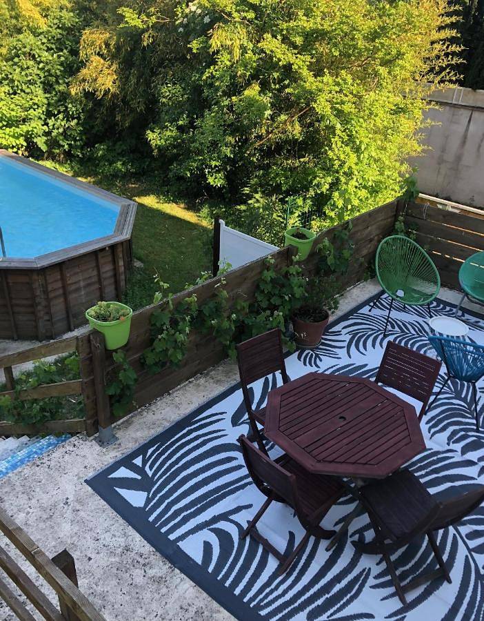 Les Lauriers Roses chambre d'hôtes in Bergerac, Périgord Pourpre