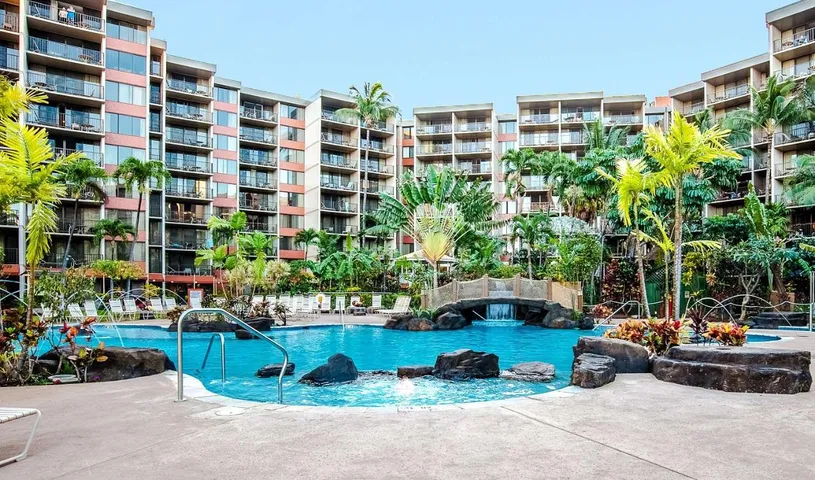 Hotel para 6 personas, con jacuzzi y jardín además de piscina y sauna - 1