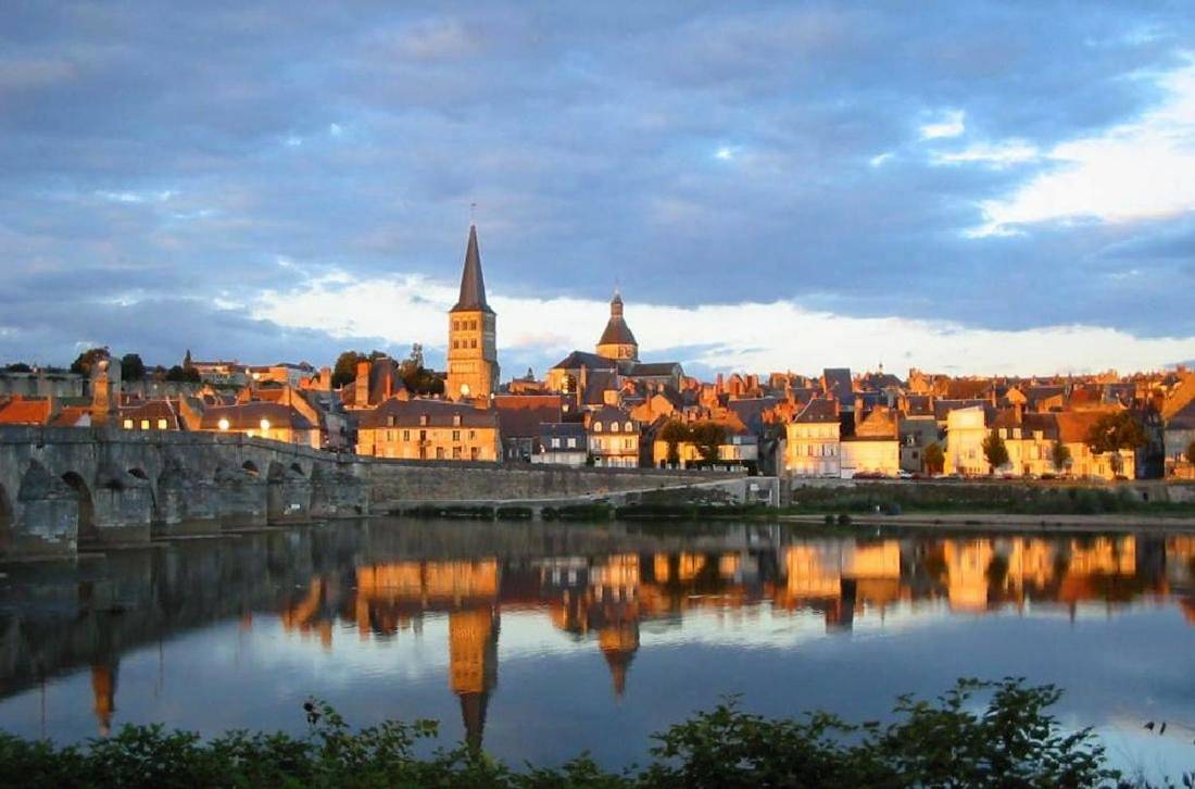 Maison de la Loire in La Charité-sur-Loire, Vallée de la Loire