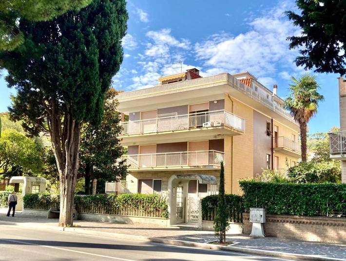 Appartement de vacances pour 5 personnes, avec terrasse et jardin, animaux acceptés - 1